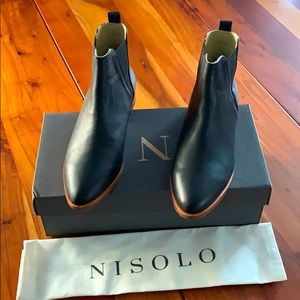 Nisolo black Chelsea boot, 9